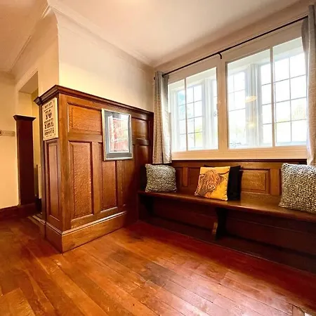 Appartement 3 Bedroom Victorian In With Parking
