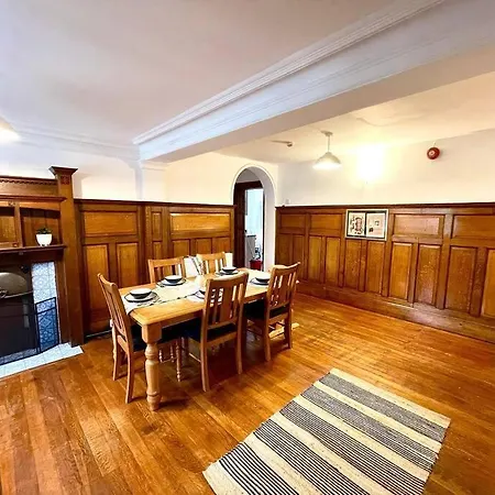 Apartmán 3 Bedroom Victorian In With Parking *