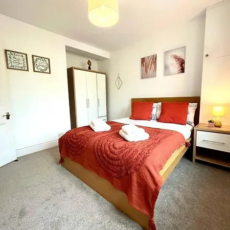 Appartement 3 Bedroom Victorian In With Parking Seascale